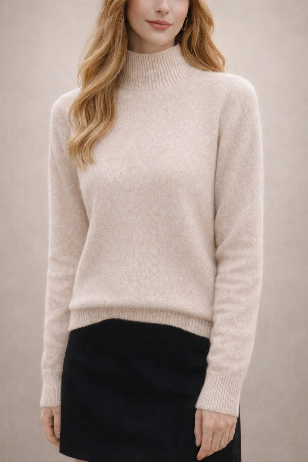 Pull col montant en maille douce